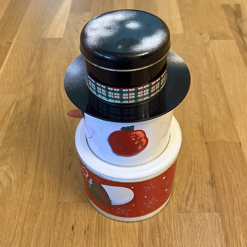 The Tin Box Company Snowman Three Compartment Tin Red, Green, White, Black - Picture 12 of 13